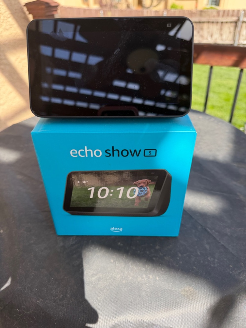 Amazon Echo Show 5 Smart Display - Black Front
